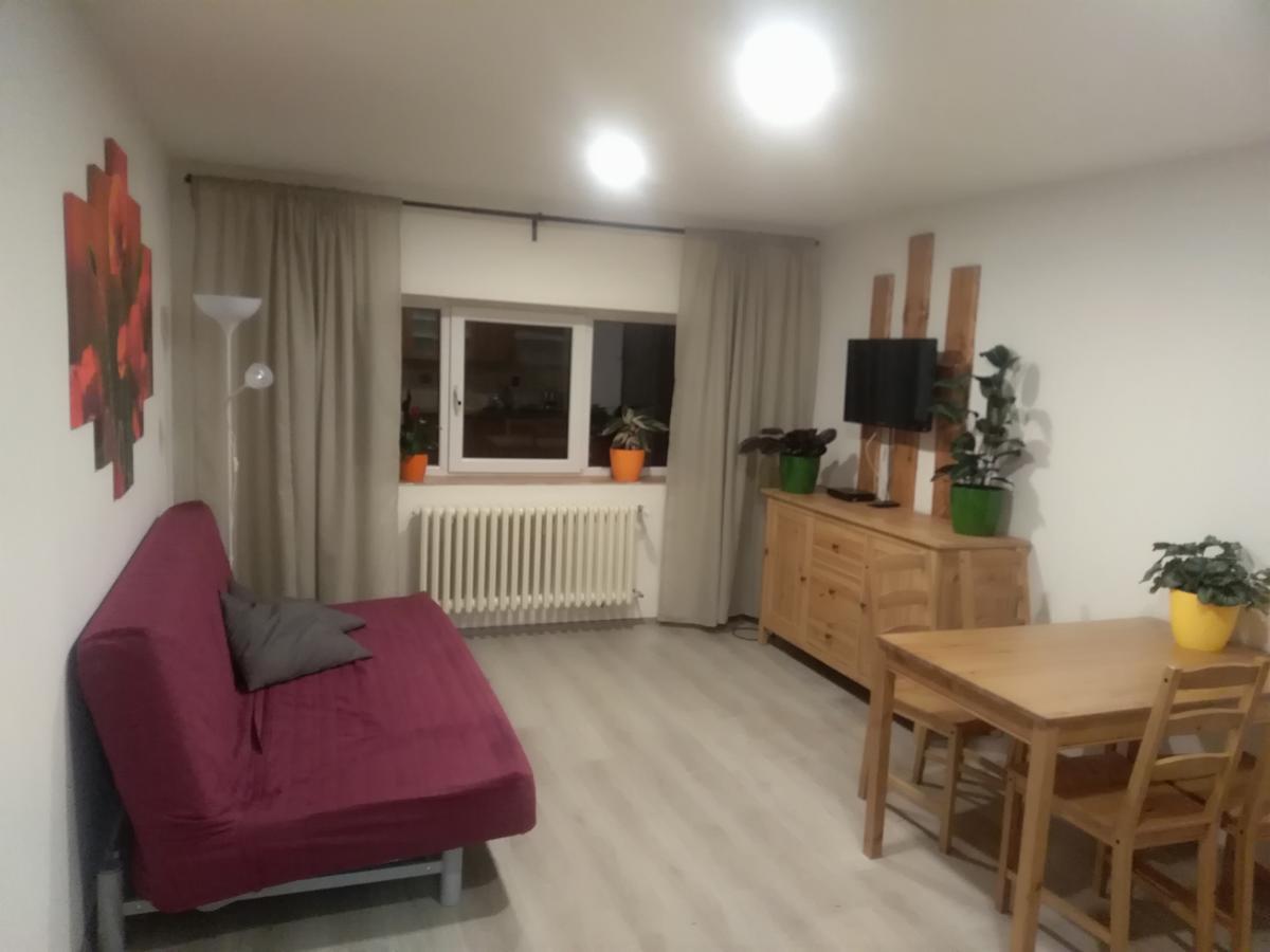Zoopark Zelcin Villa Melnik Bagian luar foto